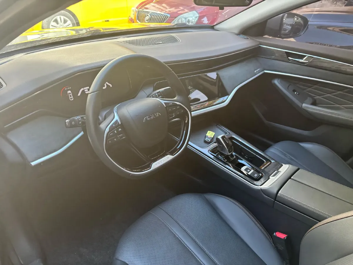 2021 DongFeng Aeolus YiXuan MAX 1.5T 190HP L4 7DCT,autocango,china used car exporter,china ev exporter,chinese used car exporter,chinese used ev exporter