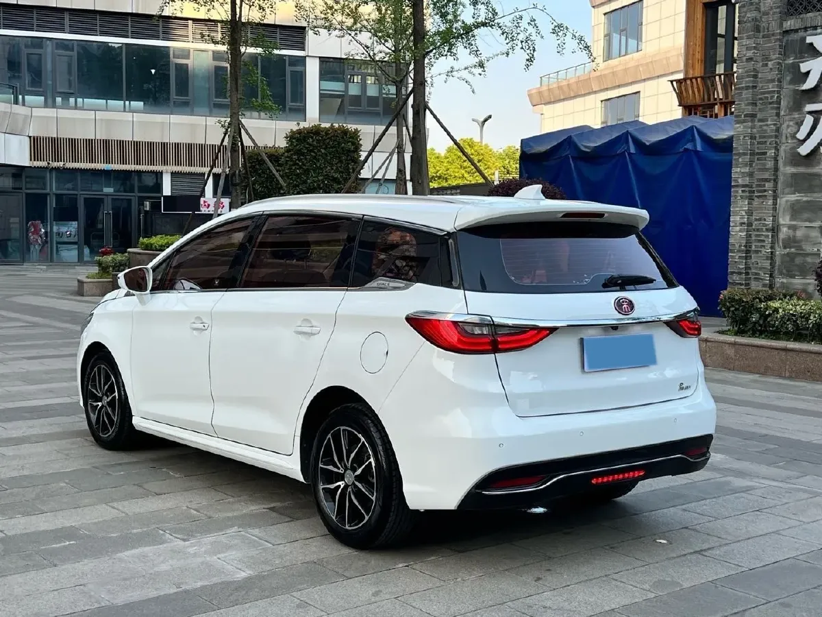 2017 BYD Song MAX 1.5T 154HP L4 6DCT,autocango,china used car exporter,china ev exporter,chinese used car exporter,chinese used ev exporter