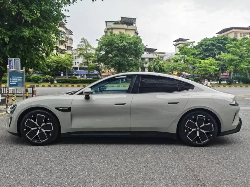 2024 MI SU7 BEV 73.6KWH,autocango,china used car exporter,china ev exporter,chinese used car exporter,chinese used ev exporter