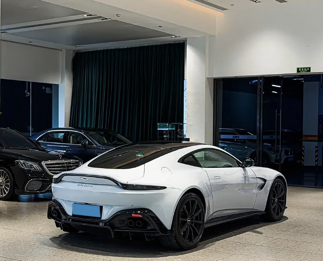 2020 Aston Martin V8 Vantage 4.0T 510HP V8 8AT,autocango,china used car exporter,china ev exporter,chinese used car exporter,chinese used ev exporter