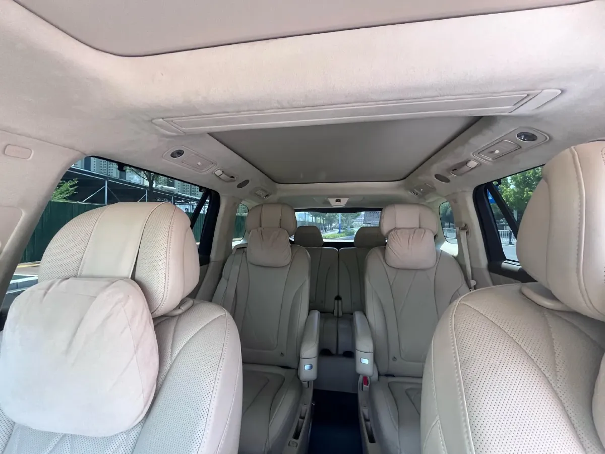 2024 AITO AITO M9 1.5T 152HP L4 REEV 42KWH,autocango,china used car exporter,china ev exporter,chinese used car exporter,chinese used ev exporter
