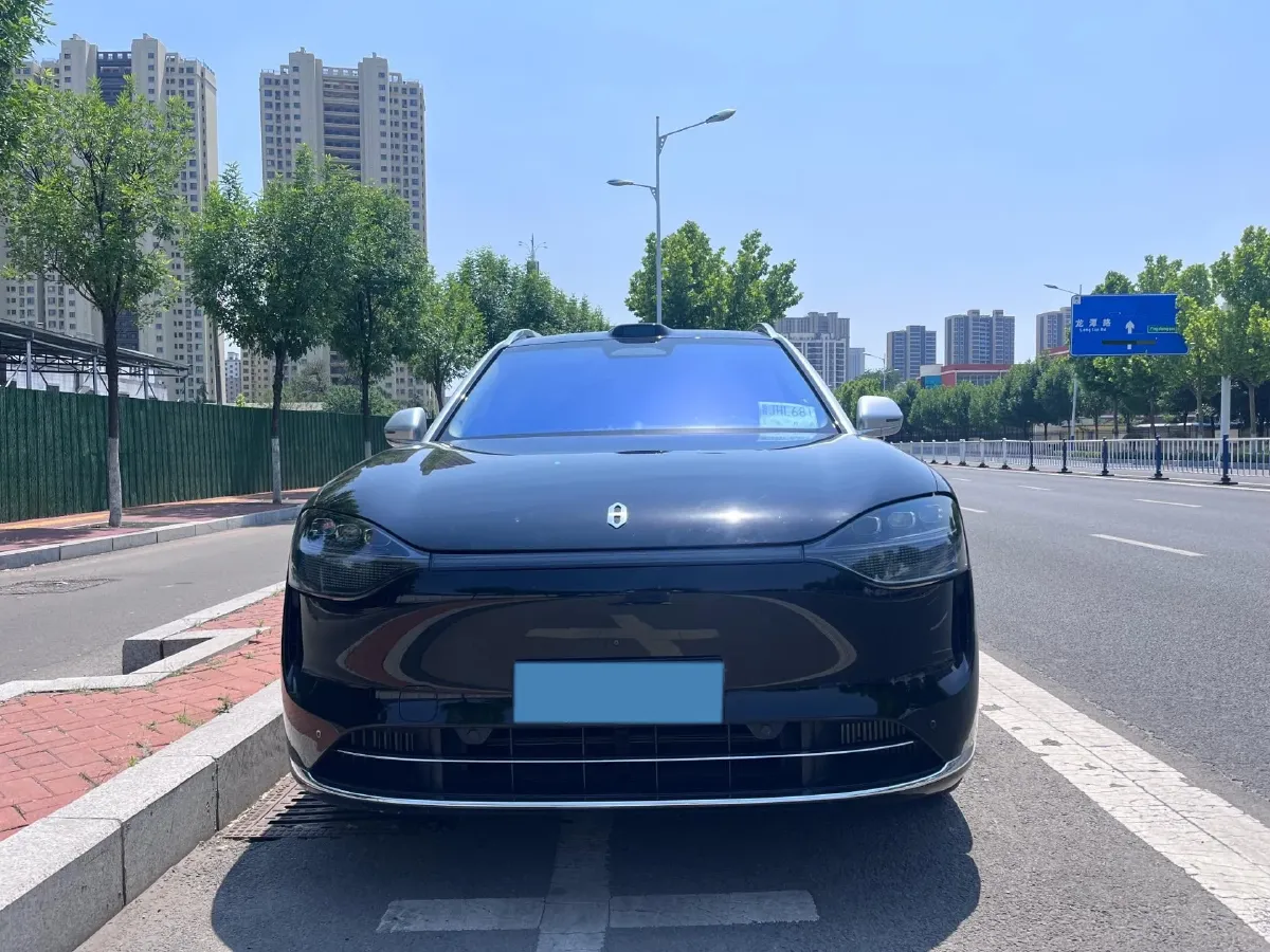 2024 AITO AITO M9 1.5T 152HP L4 REEV 42KWH,autocango,china used car exporter,china ev exporter,chinese used car exporter,chinese used ev exporter