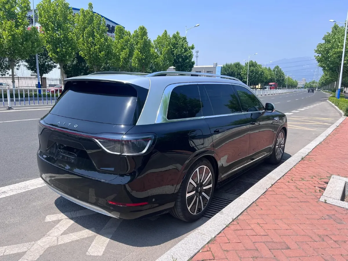 2024 AITO AITO M9 1.5T 152HP L4 REEV 42KWH,autocango,china used car exporter,china ev exporter,chinese used car exporter,chinese used ev exporter
