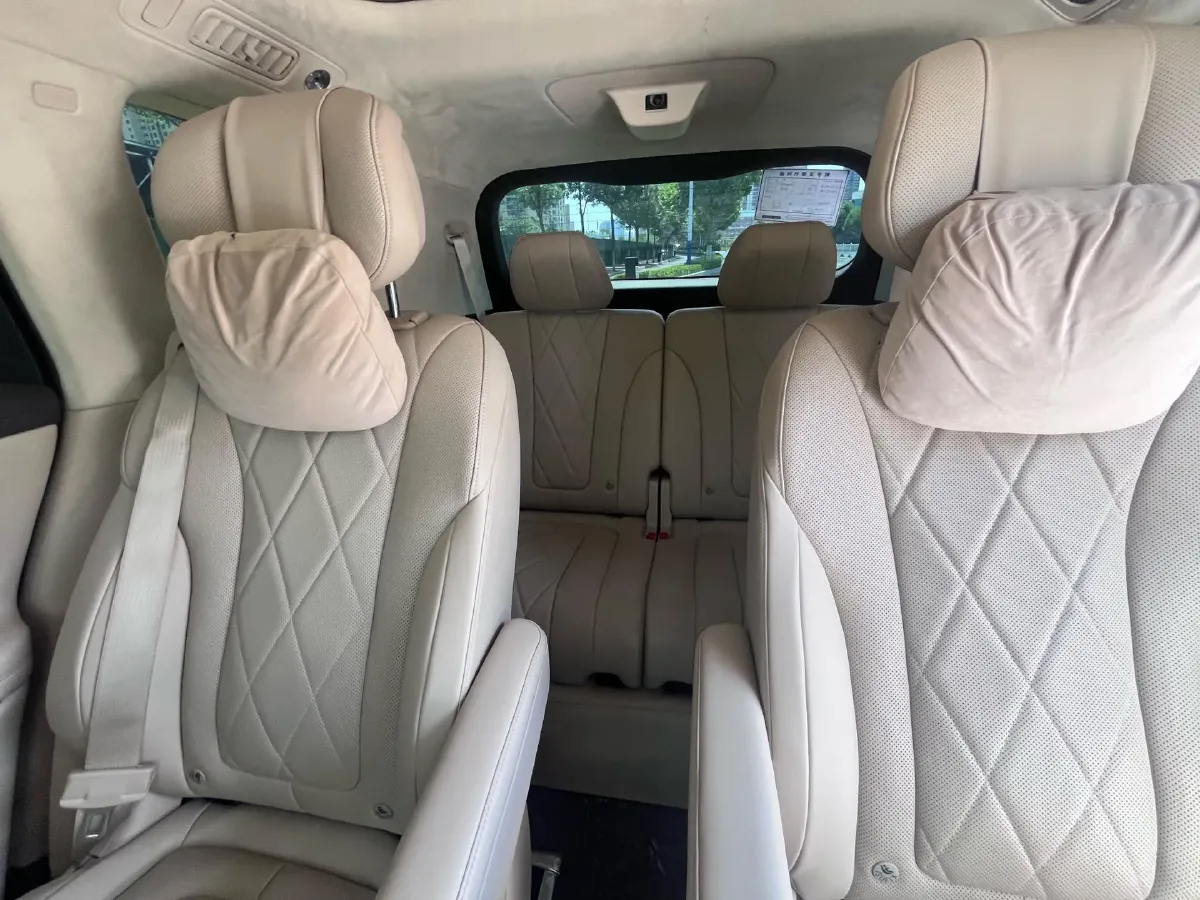 2024 AITO AITO M9 1.5T 152HP L4 REEV 42KWH,autocango,china used car exporter,china ev exporter,chinese used car exporter,chinese used ev exporter