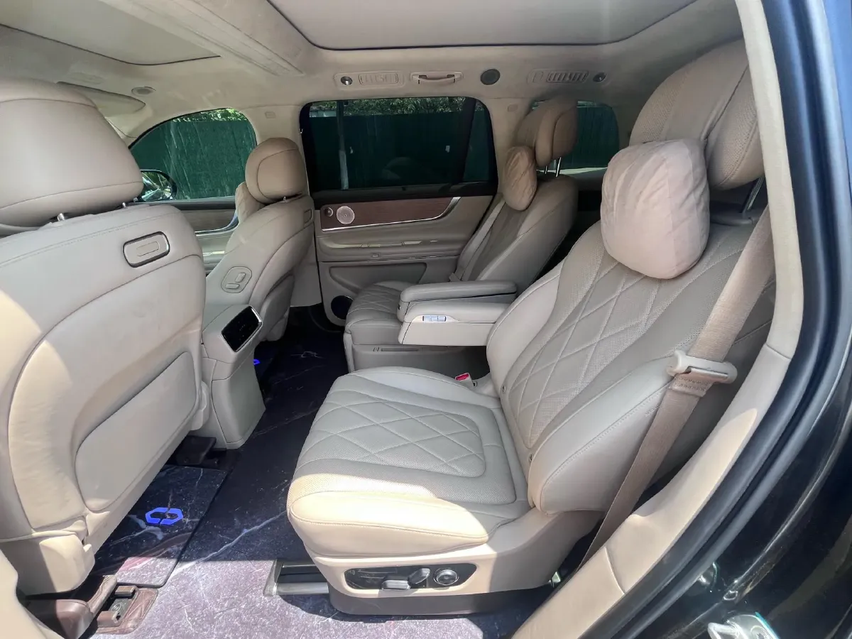 2024 AITO AITO M9 1.5T 152HP L4 REEV 42KWH,autocango,china used car exporter,china ev exporter,chinese used car exporter,chinese used ev exporter