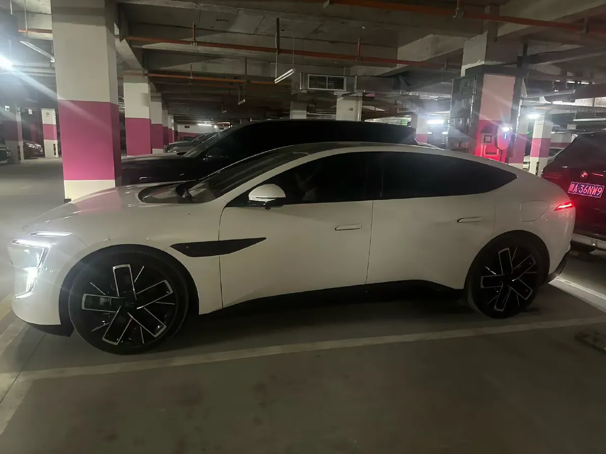 2025 Avatr 12 1.5T 156HP L4 REEV 39.05KWH,autocango,china used car exporter,china ev exporter,chinese used car exporter,chinese used ev exporter
