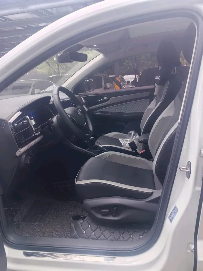 2023 Jetta VS7 1.4T 150HP L4 6AT,autocango,china used car exporter,china ev exporter,chinese used car exporter,chinese used ev exporter