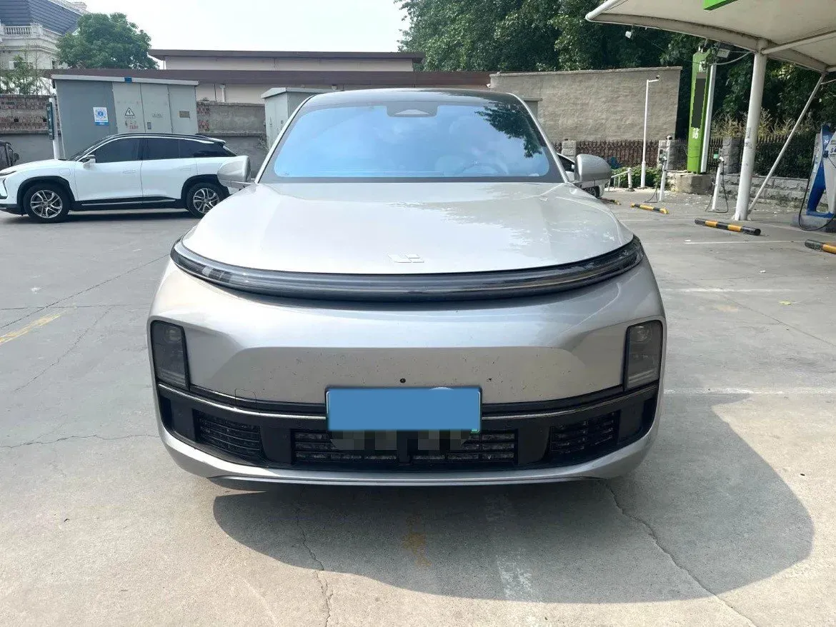 2024 Volvo S60 2.0T 197HP L4 7DCT,autocango,china used car exporter,china ev exporter,chinese used car exporter,chinese used ev exporter