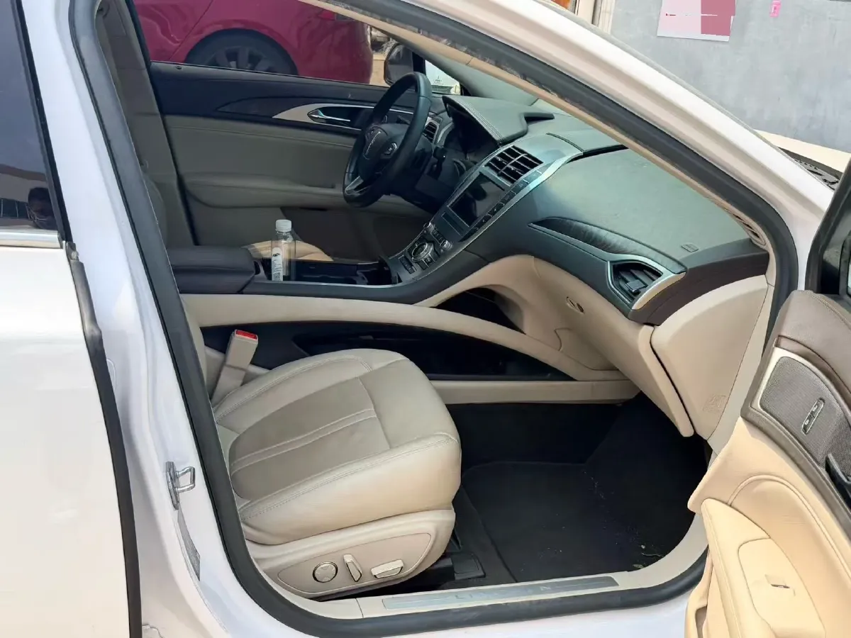 2018 Lincoln MKZ 2.0T 203HP L4 6AT,autocango,china used car exporter,china ev exporter,chinese used car exporter,chinese used ev exporter