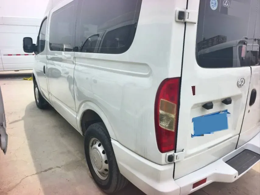 2019 MAXUS XinTu V80 2.5T 136HP L4 6MT,autocango,china used car exporter,china ev exporter,chinese used car exporter,chinese used ev exporter