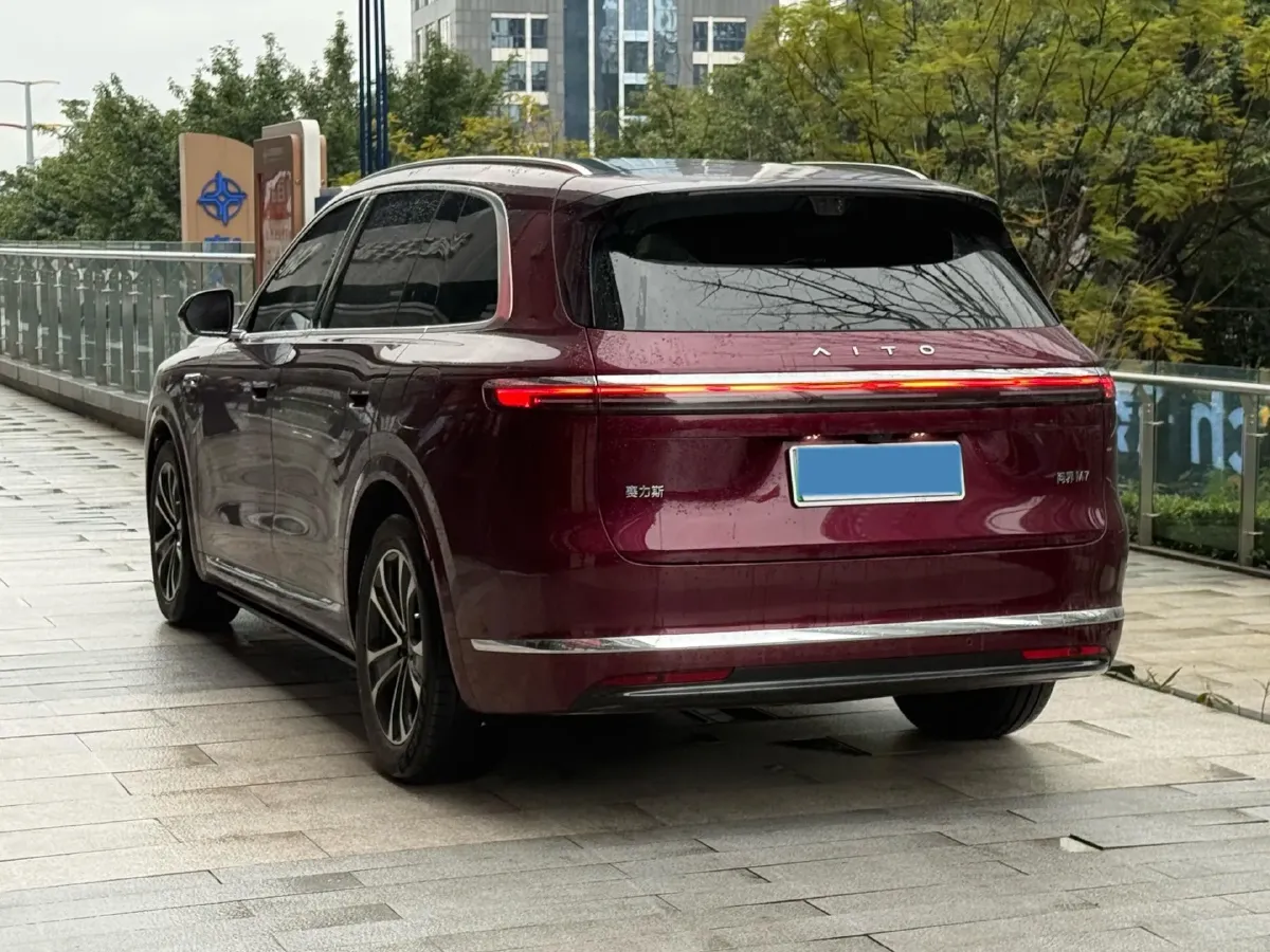 2026 AITO AITO M7 REEV 160HP REEV,autocango,china used car exporter,china ev exporter,chinese used car exporter,chinese used ev exporter