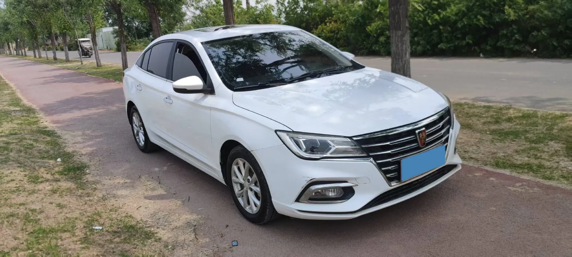 2019 Roewe i5 1.5L 120HP L4 CVT,autocango,china used car exporter,china ev exporter,chinese used car exporter,chinese used ev exporter