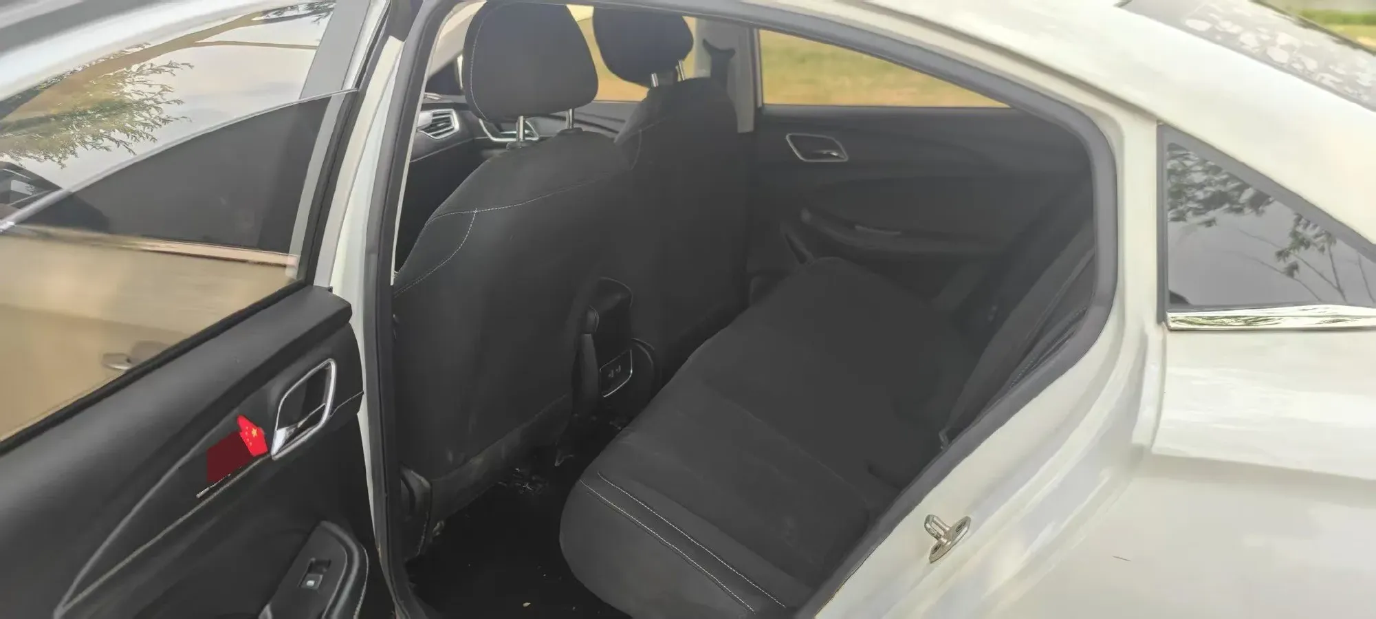 2019 Roewe i5 1.5L 120HP L4 CVT,autocango,china used car exporter,china ev exporter,chinese used car exporter,chinese used ev exporter