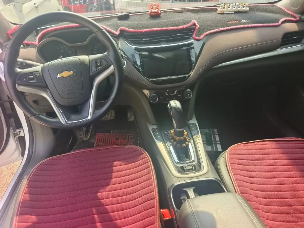 2018 Chevrolet Malibu 1.5T 170HP L4 6AT,autocango,china used car exporter,china ev exporter,chinese used car exporter,chinese used ev exporter