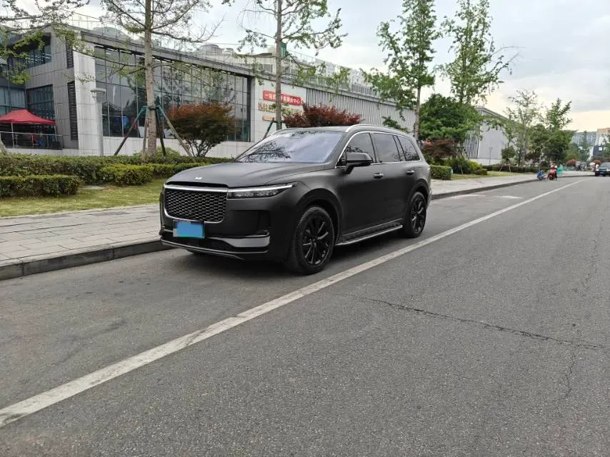 2021 Li ONE Range Extended 131HP REEV 40.5KWH,autocango,china used car exporter,china ev exporter,chinese used car exporter,chinese used ev exporter