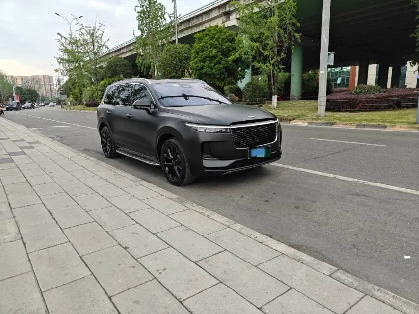 2021 Li ONE Range Extended 131HP REEV 40.5KWH,autocango,china used car exporter,china ev exporter,chinese used car exporter,chinese used ev exporter
