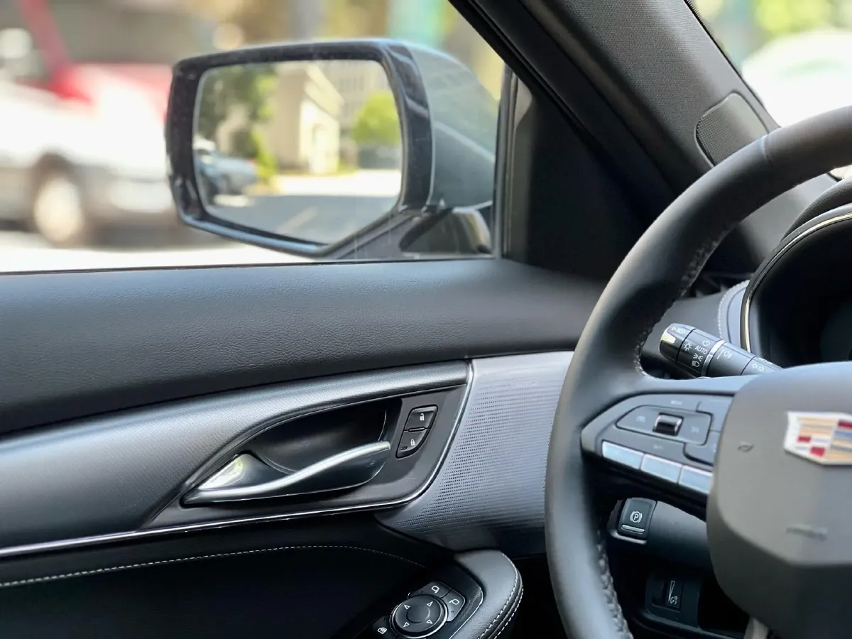 2022 Cadillac CT5 2.0T 237HP L4 10AT,autocango,china used car exporter,china ev exporter,chinese used car exporter,chinese used ev exporter
