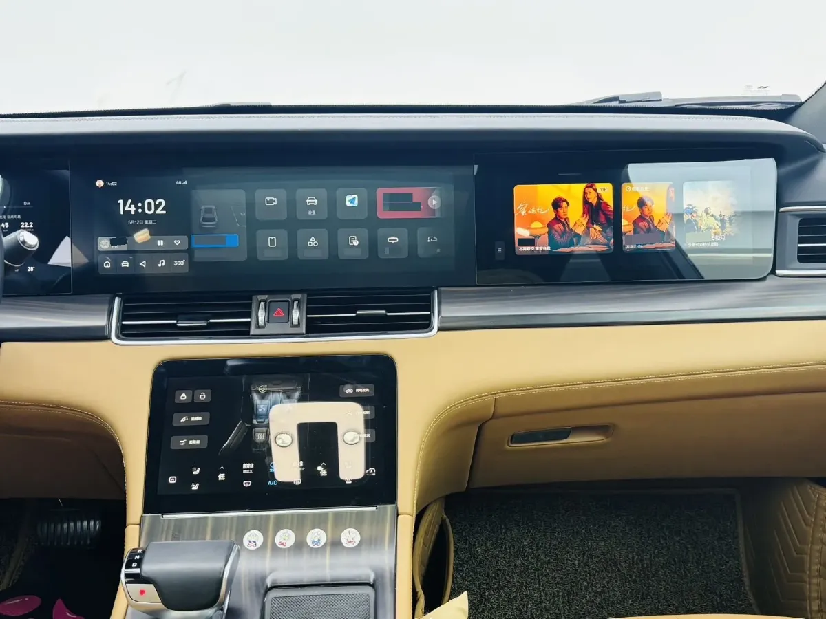 2021 Li ONE Range Extended 131HP REEV 40.5KWH,autocango,china used car exporter,china ev exporter,chinese used car exporter,chinese used ev exporter