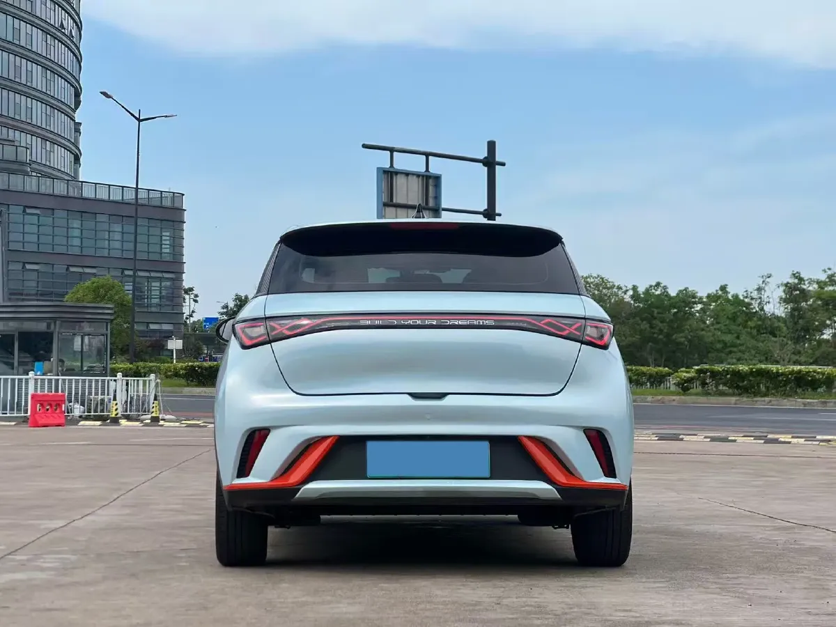 2021 Ford Escort 1.5L 122HP L3 6AT,autocango,china used car exporter,china ev exporter,chinese used car exporter,chinese used ev exporter