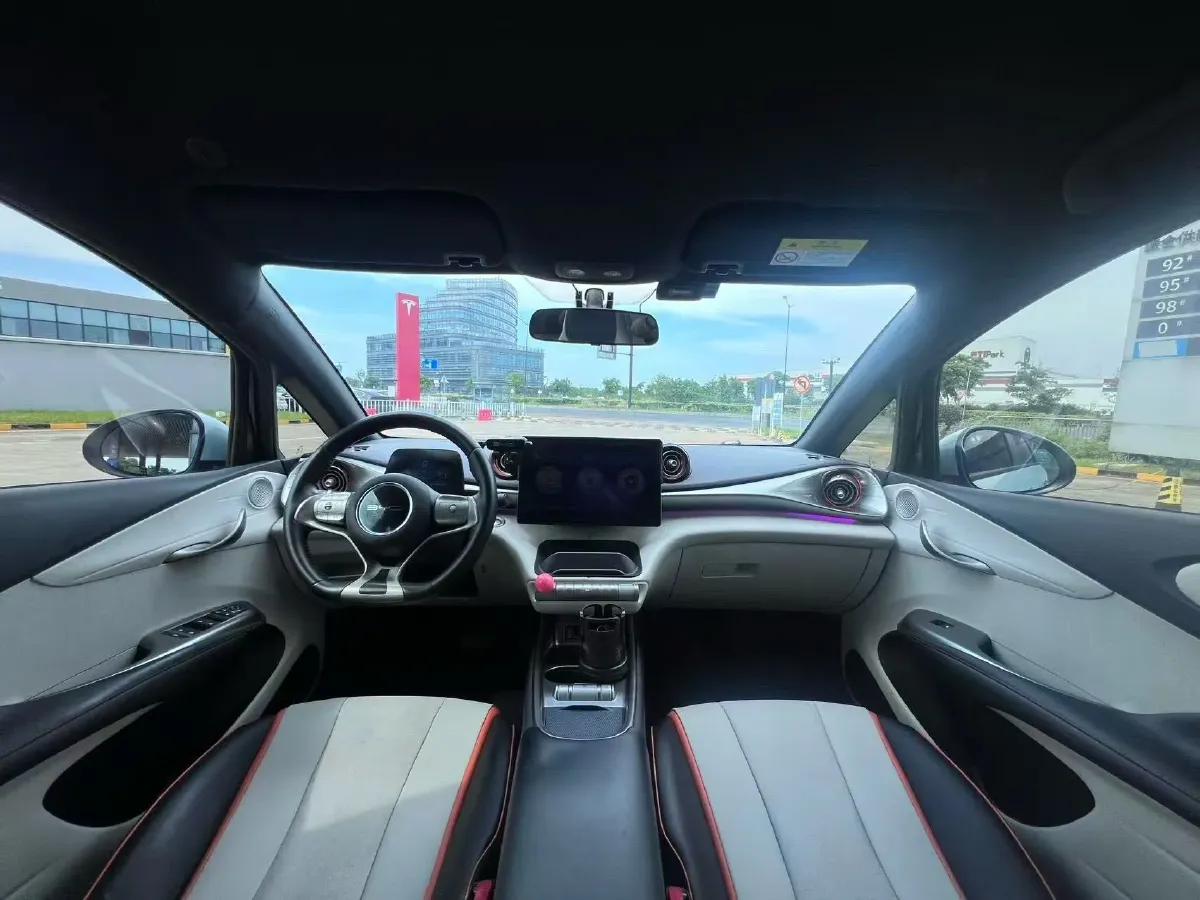 2021 Ford Escort 1.5L 122HP L3 6AT,autocango,china used car exporter,china ev exporter,chinese used car exporter,chinese used ev exporter