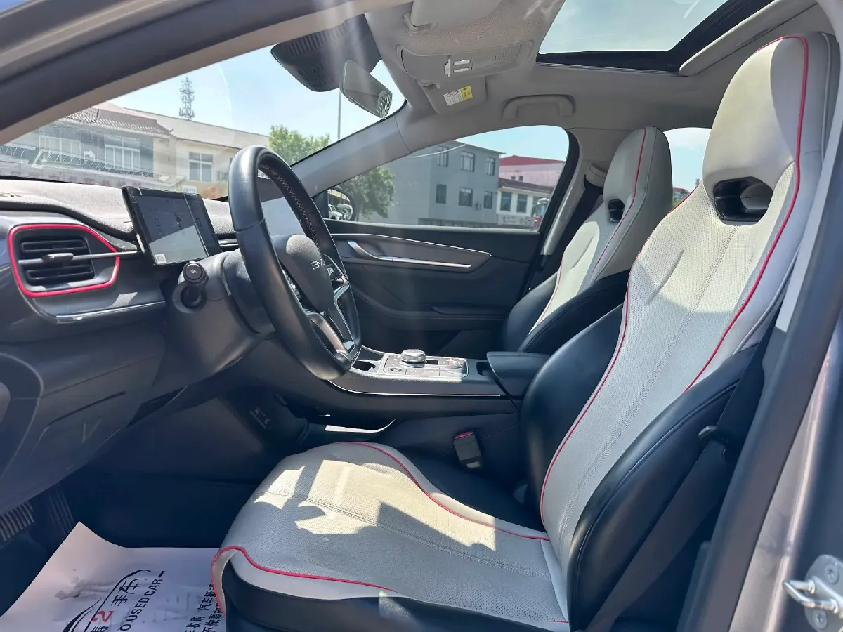 2022 ChangAn Oshan Z6 1.5T 170HP L4 6TCT PHEV 28.4KWH,autocango,china used car exporter,china ev exporter,chinese used car exporter,chinese used ev exporter