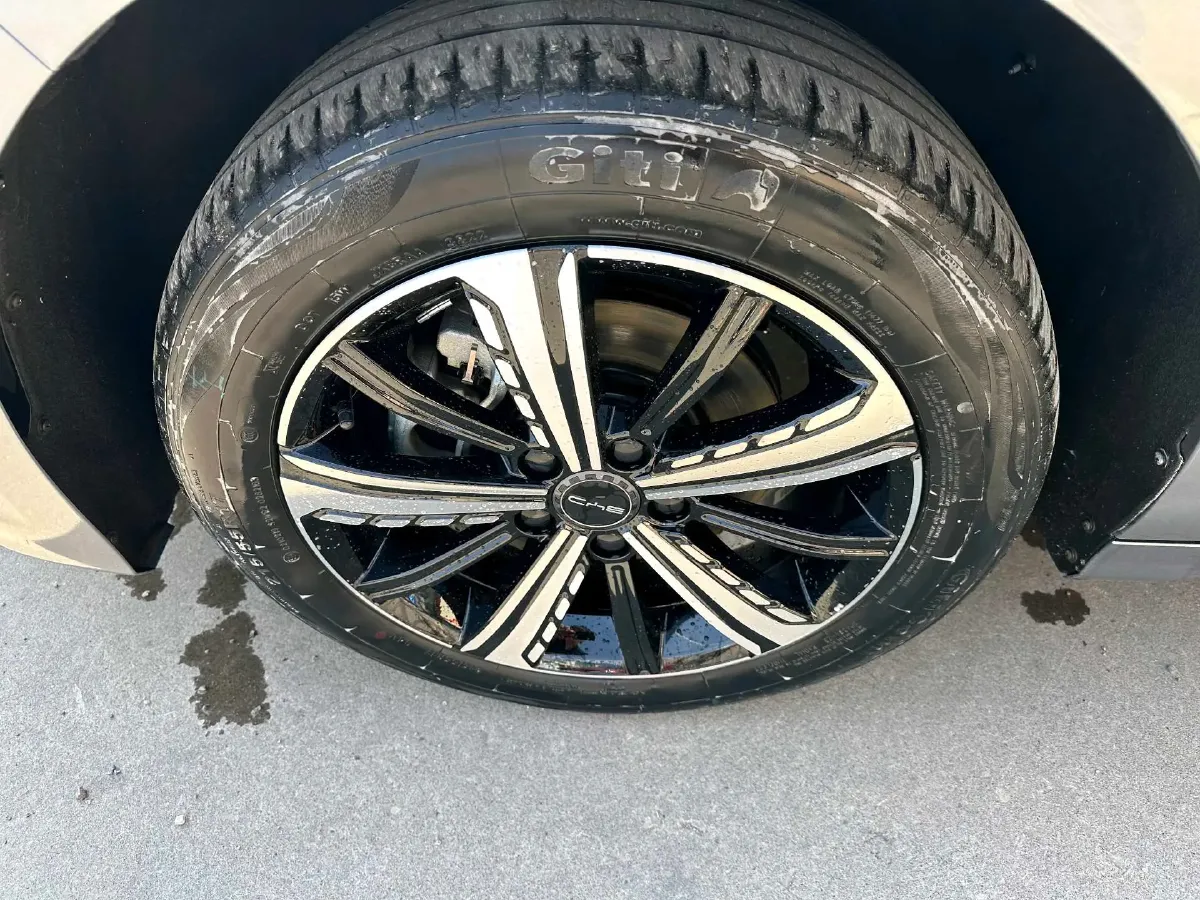2022 ChangAn Oshan Z6 1.5T 170HP L4 6TCT PHEV 28.4KWH,autocango,china used car exporter,china ev exporter,chinese used car exporter,chinese used ev exporter