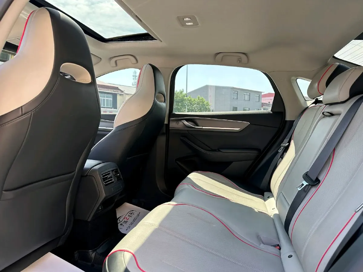 2022 ChangAn Oshan Z6 1.5T 170HP L4 6TCT PHEV 28.4KWH,autocango,china used car exporter,china ev exporter,chinese used car exporter,chinese used ev exporter