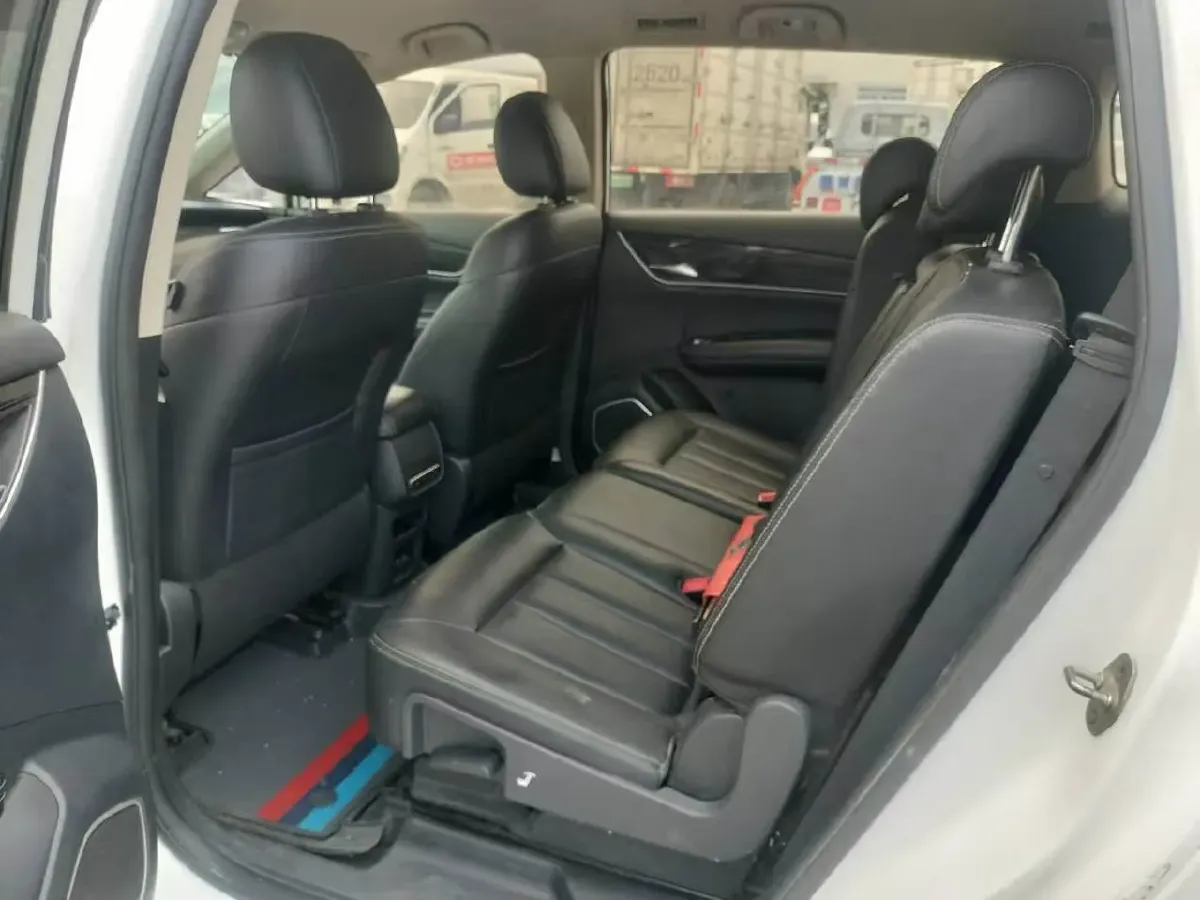 2017 BYD Song MAX 1.5T 154HP L4 6DCT,autocango,china used car exporter,china ev exporter,chinese used car exporter,chinese used ev exporter