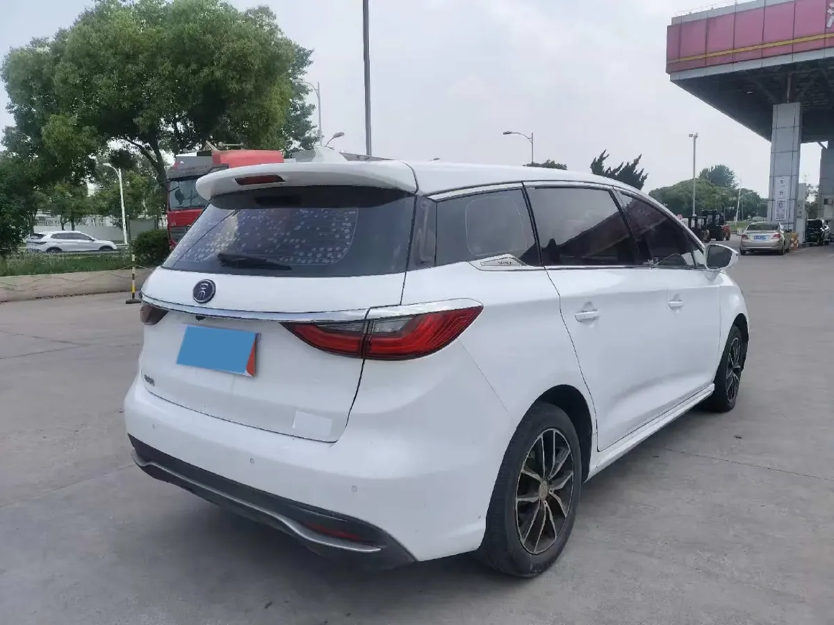 2017 BYD Song MAX 1.5T 154HP L4 6DCT,autocango,china used car exporter,china ev exporter,chinese used car exporter,chinese used ev exporter