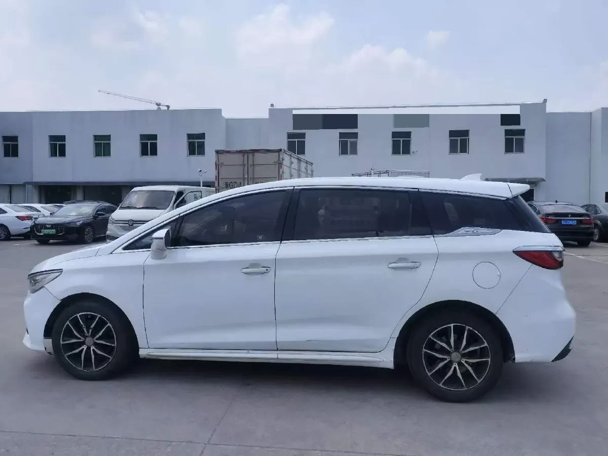 2017 BYD Song MAX 1.5T 154HP L4 6DCT,autocango,china used car exporter,china ev exporter,chinese used car exporter,chinese used ev exporter