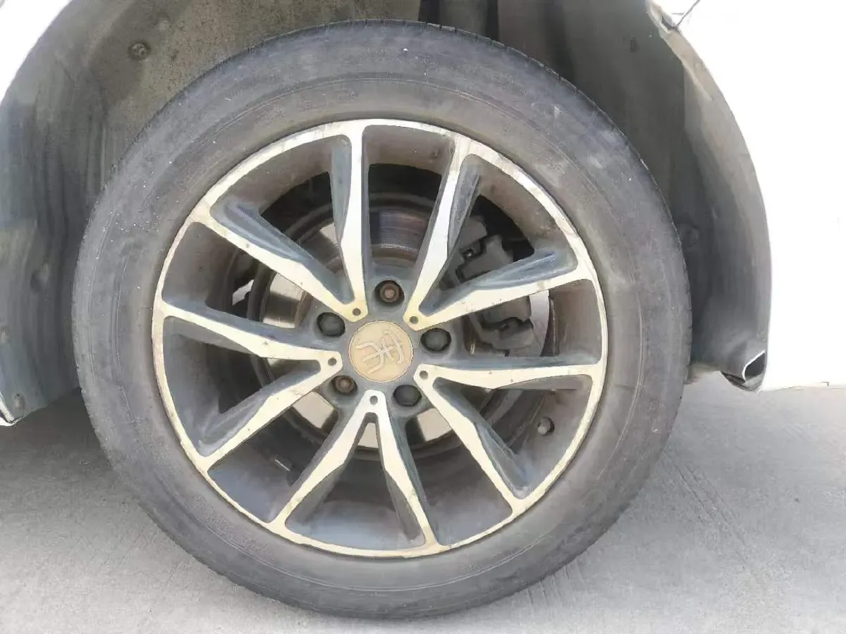 2017 BYD Song MAX 1.5T 154HP L4 6DCT,autocango,china used car exporter,china ev exporter,chinese used car exporter,chinese used ev exporter