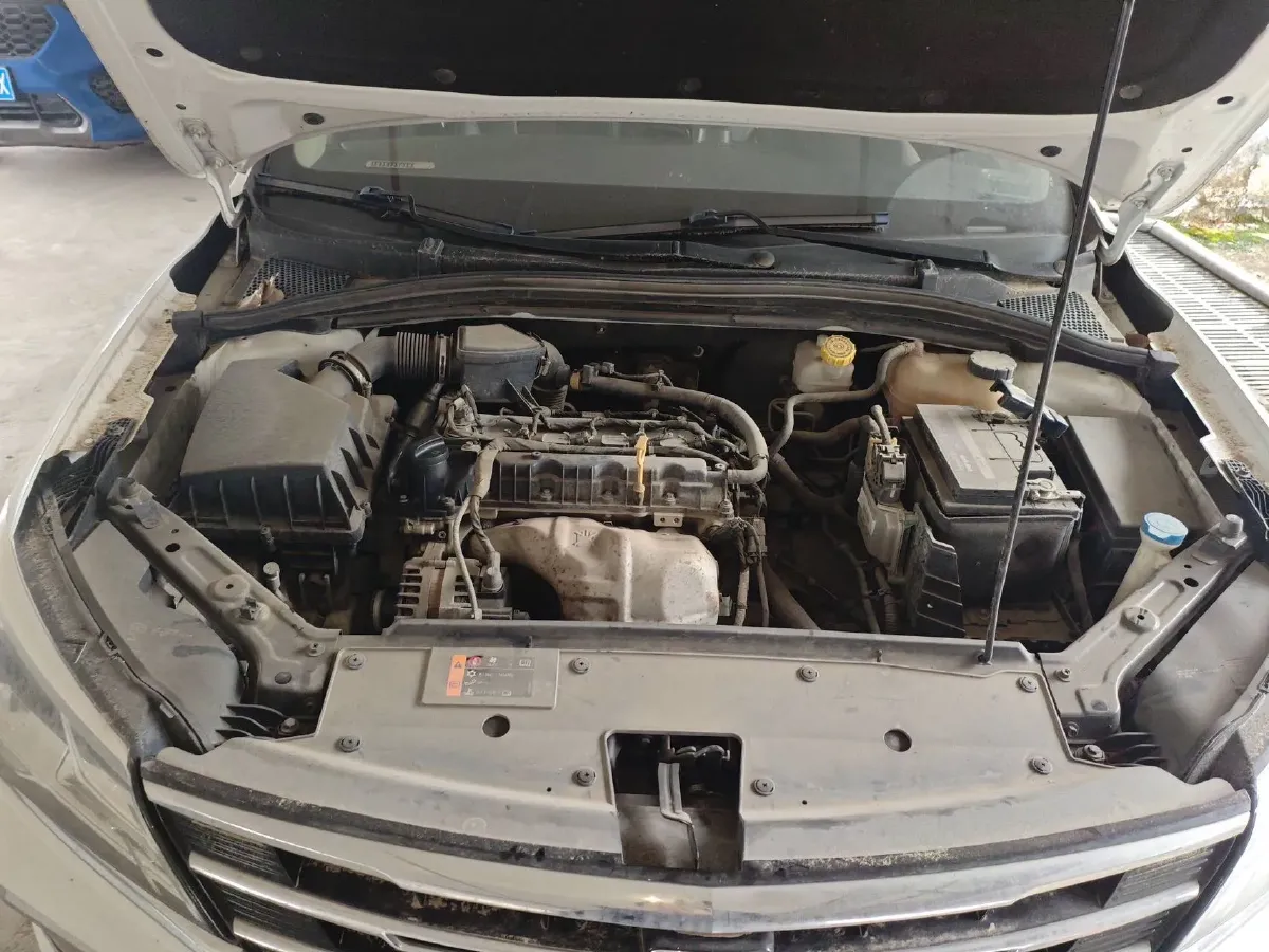 2019 Roewe i5 1.5L 120HP L4 5MT,autocango,china used car exporter,china ev exporter,chinese used car exporter,chinese used ev exporter