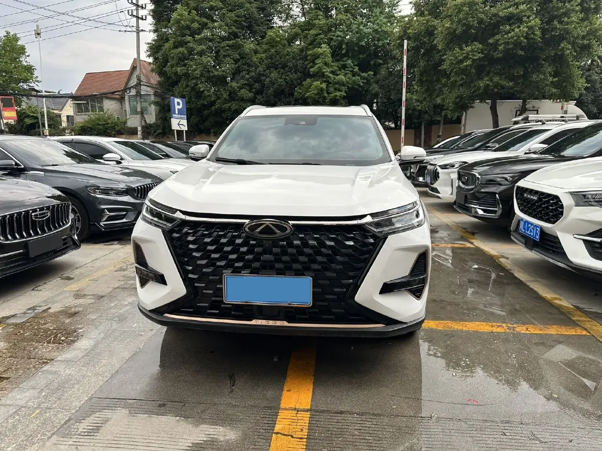 2024 Chery Tiggo 8 PRO 2.0T 254HP L4 7DCT,autocango,china used car exporter,china ev exporter,chinese used car exporter,chinese used ev exporter
