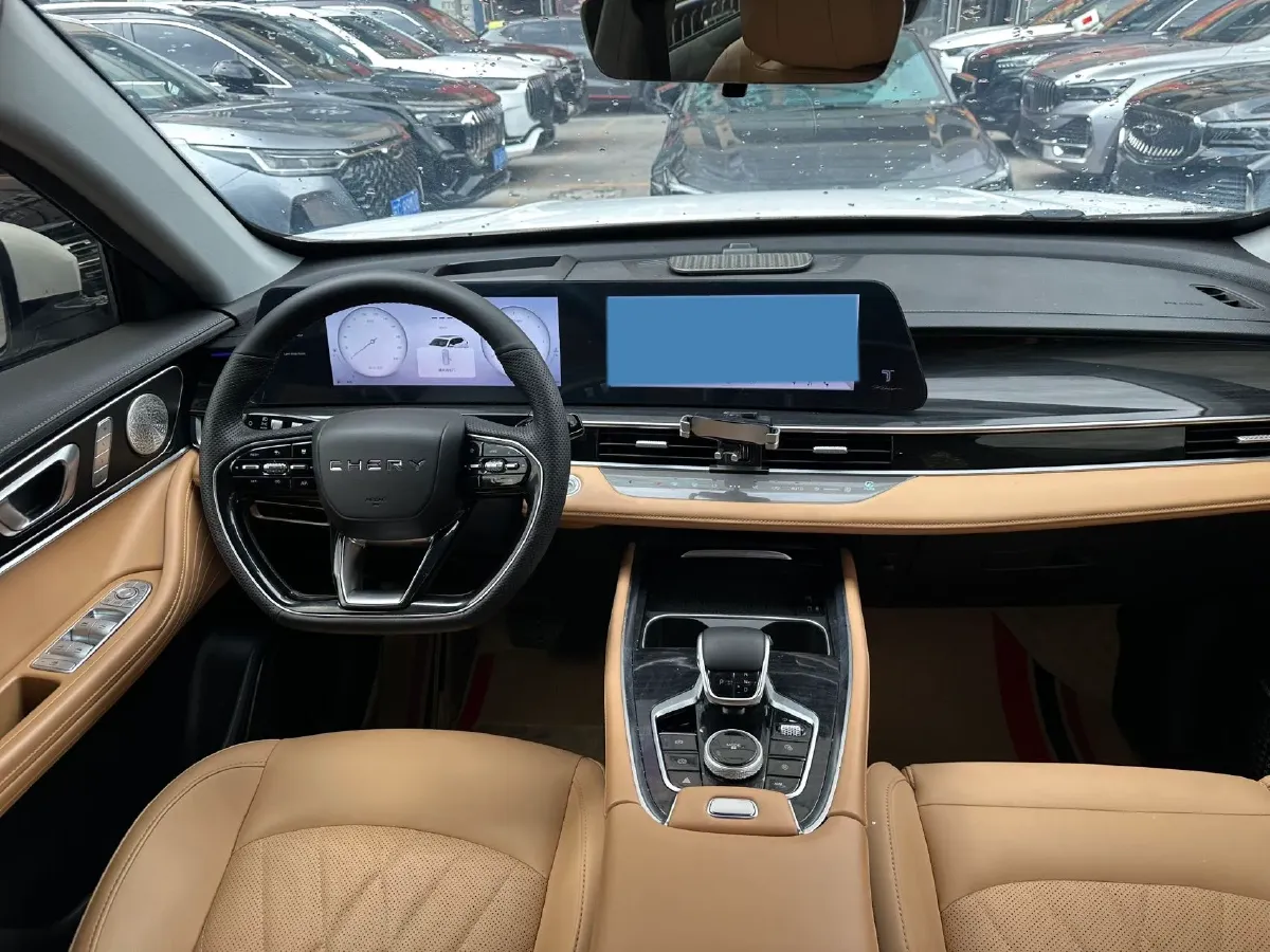 2024 Chery Tiggo 8 PRO 2.0T 254HP L4 7DCT,autocango,china used car exporter,china ev exporter,chinese used car exporter,chinese used ev exporter