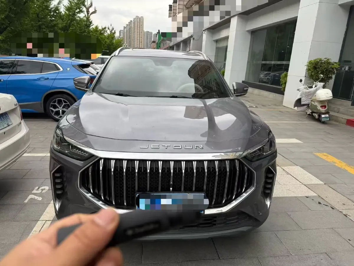 2023 ChangAn Oshan X7 Plus 1.5T 188HP L4 7DCT,autocango,china used car exporter,china ev exporter,chinese used car exporter,chinese used ev exporter