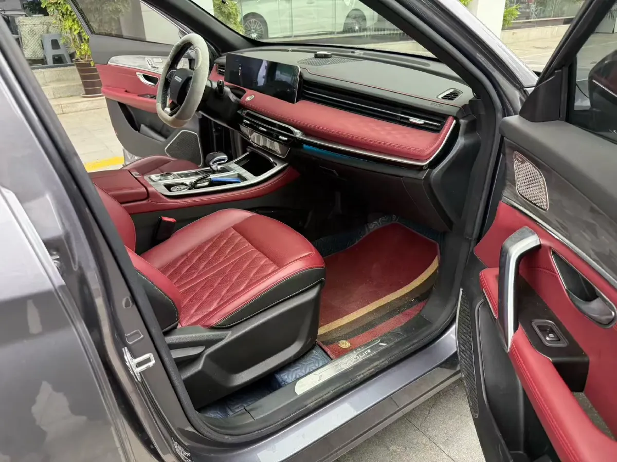 2023 ChangAn Oshan X7 Plus 1.5T 188HP L4 7DCT,autocango,china used car exporter,china ev exporter,chinese used car exporter,chinese used ev exporter
