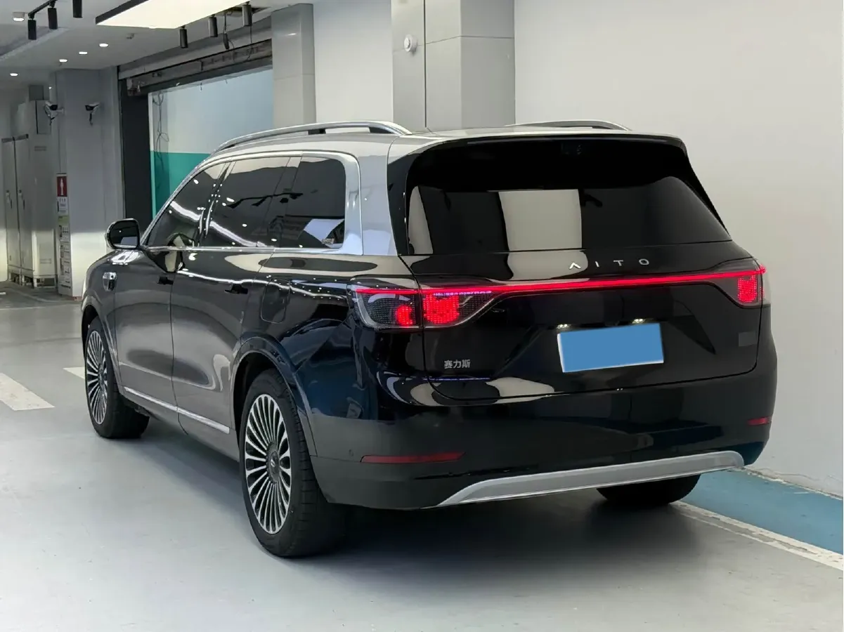 2025 AITO AITO M9 REEV 160HP REEV 52KWH,autocango,china used car exporter,china ev exporter,chinese used car exporter,chinese used ev exporter