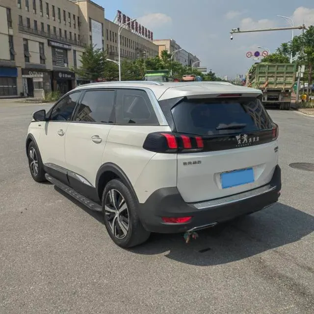 2019 Peugeot 5008 1.6T 167HP L4 6AT,autocango,china used car exporter,china ev exporter,chinese used car exporter,chinese used ev exporter