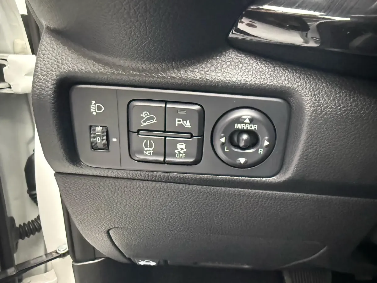 2021 Kia KX1 1.4L 100HP L4 CVT,autocango,china used car exporter,china ev exporter,chinese used car exporter,chinese used ev exporter