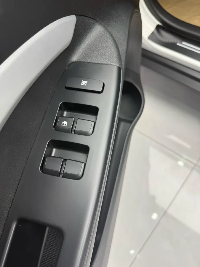 2021 Kia KX1 1.4L 100HP L4 CVT,autocango,china used car exporter,china ev exporter,chinese used car exporter,chinese used ev exporter