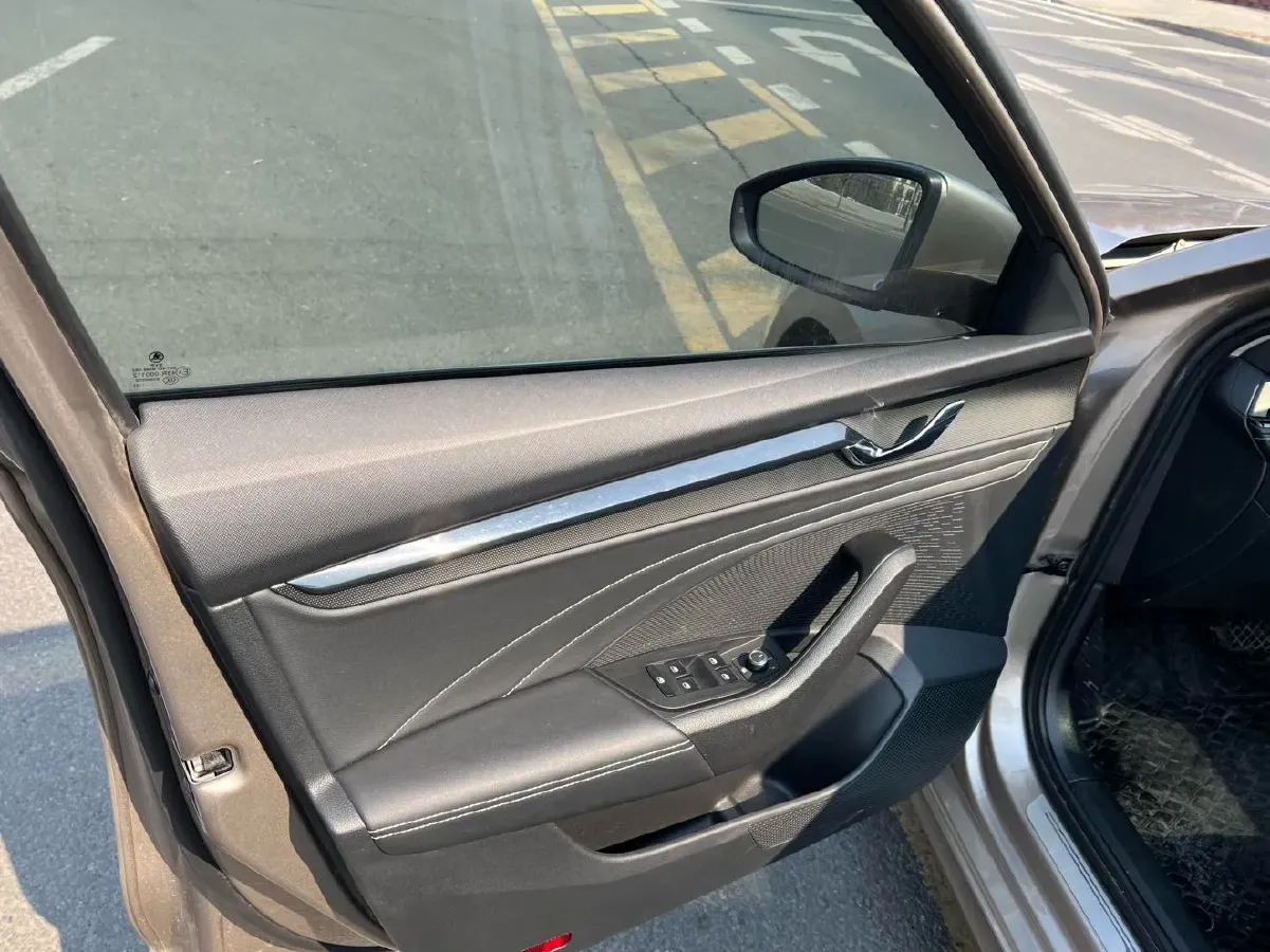 2022 Skoda Octavia 1.4T 150HP L4 7DCT,autocango,china used car exporter,china ev exporter,chinese used car exporter,chinese used ev exporter