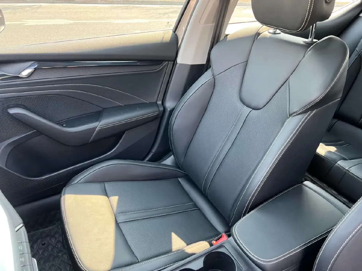 2022 Skoda Octavia 1.4T 150HP L4 7DCT,autocango,china used car exporter,china ev exporter,chinese used car exporter,chinese used ev exporter