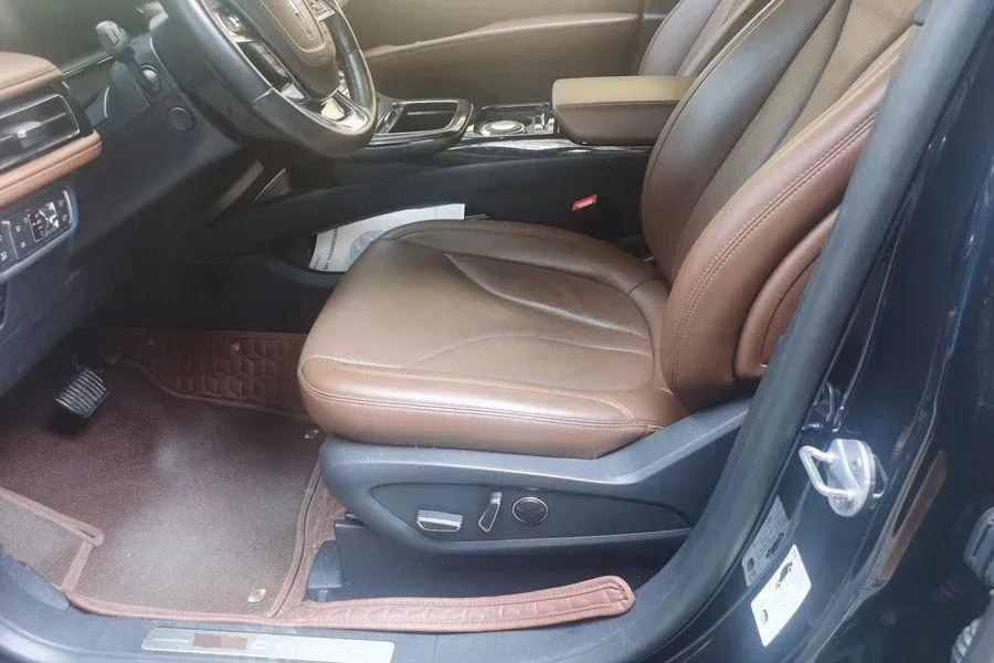 2021 Lincoln Nautilus 2.0T 245HP L4 8AT,autocango,china used car exporter,china ev exporter,chinese used car exporter,chinese used ev exporter