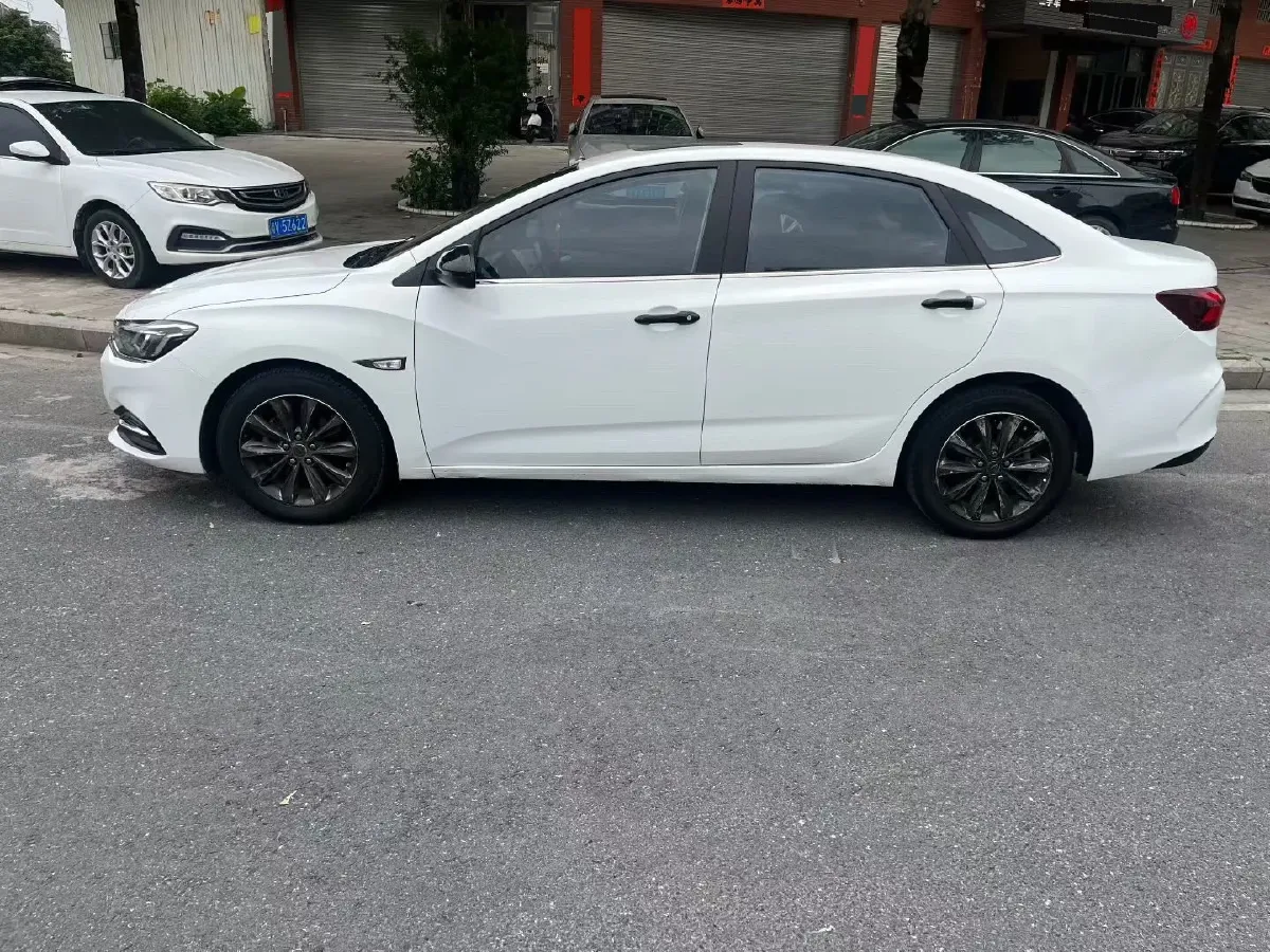 2021 Chevrolet Monza 1.5L 113HP L4 6AT,autocango,china used car exporter,china ev exporter,chinese used car exporter,chinese used ev exporter