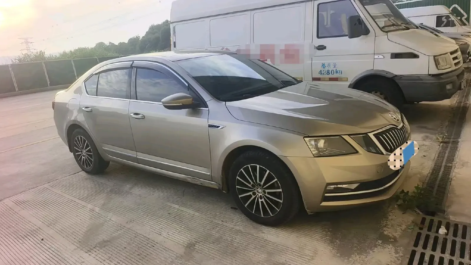 2018 Skoda Octavia 1.2T 116HP L4 7DCT,autocango,china used car exporter,china ev exporter,chinese used car exporter,chinese used ev exporter