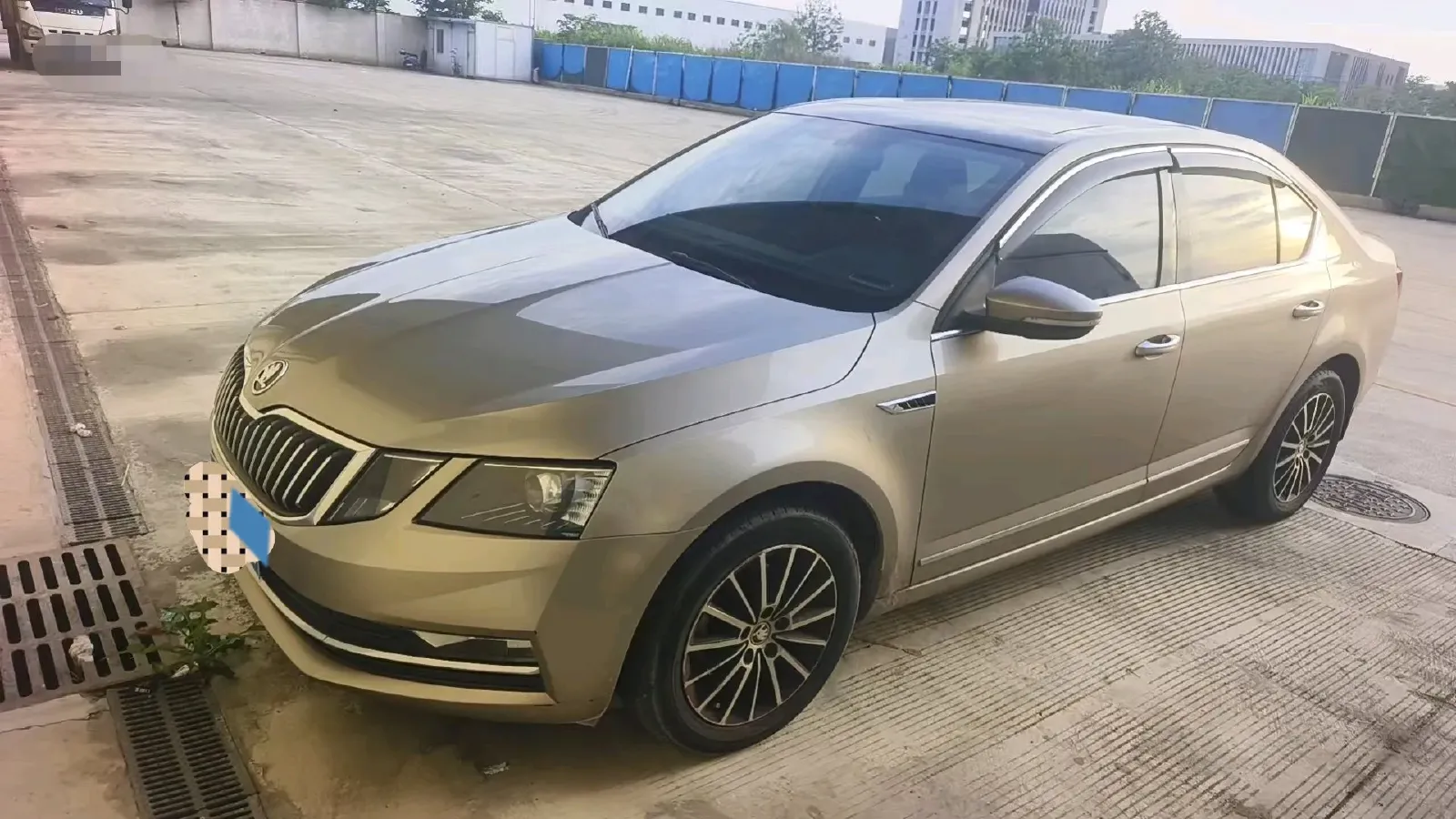 2018 Skoda Octavia 1.2T 116HP L4 7DCT,autocango,china used car exporter,china ev exporter,chinese used car exporter,chinese used ev exporter