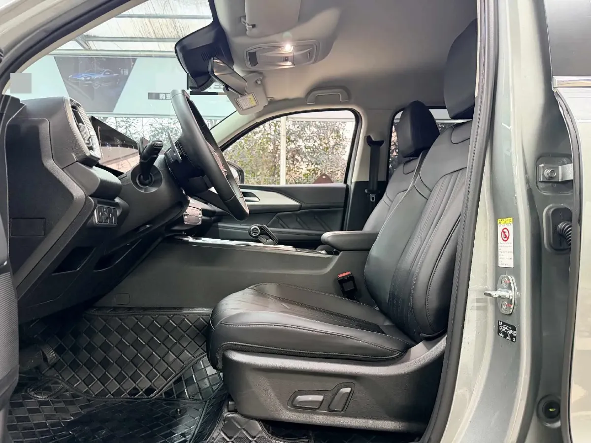 2023 Haval H5 2.0T 224HP L4 8AT,autocango,china used car exporter,china ev exporter,chinese used car exporter,chinese used ev exporter