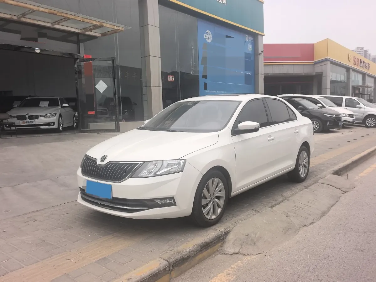 2019 SWM G01 1.5T 156HP L4 6AT,autocango,china used car exporter,china ev exporter,chinese used car exporter,chinese used ev exporter