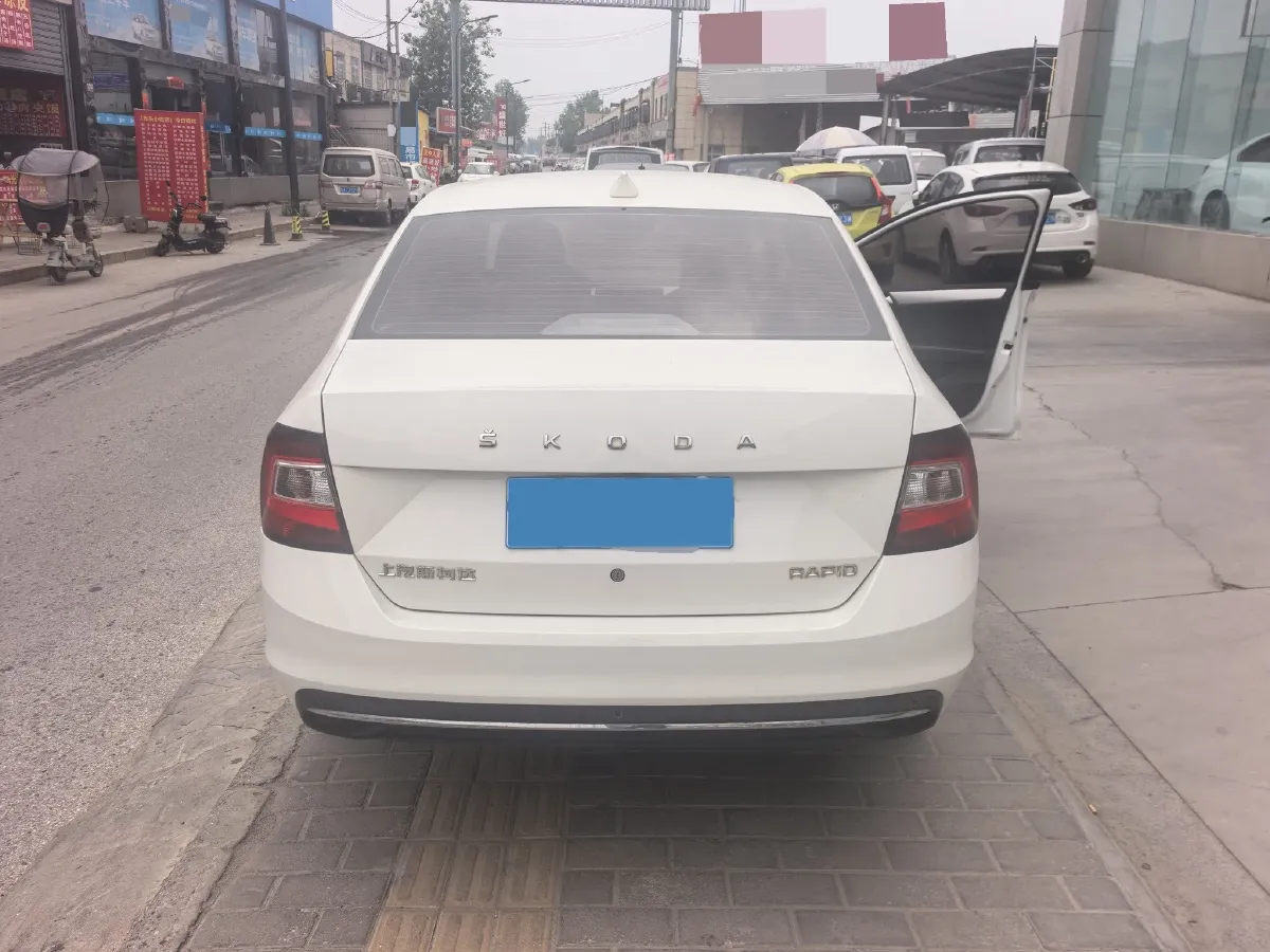 2019 SWM G01 1.5T 156HP L4 6AT,autocango,china used car exporter,china ev exporter,chinese used car exporter,chinese used ev exporter