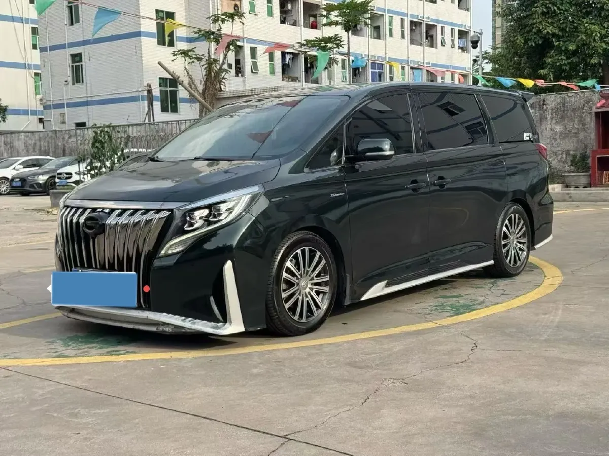 2021 GAC Trumpchi M8 2.0T 252HP L4 8AT,autocango,china used car exporter,china ev exporter,chinese used car exporter,chinese used ev exporter